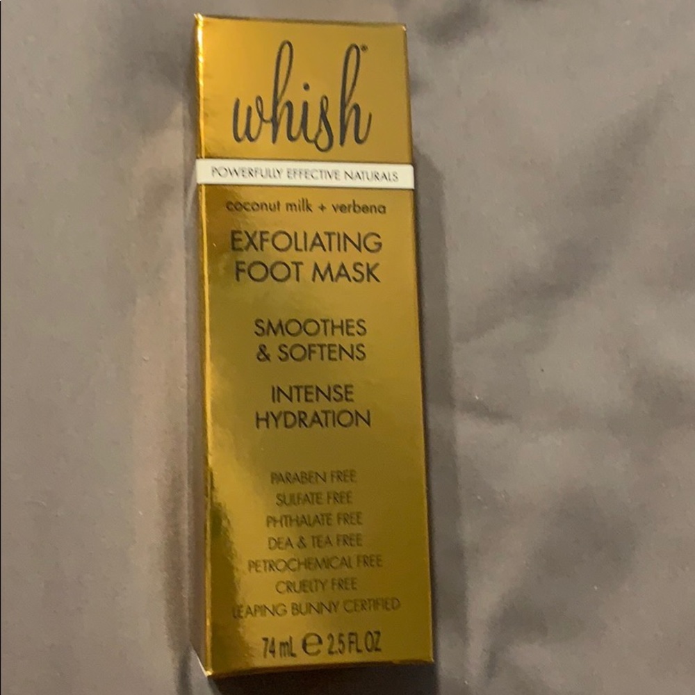 whish exfoliating foot mask.